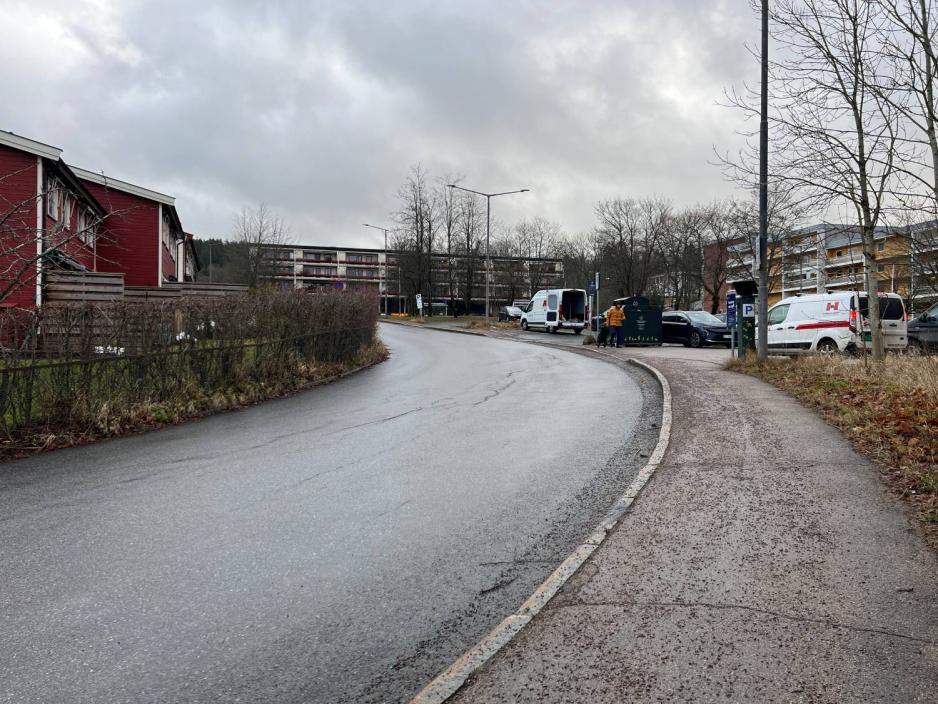 Bakken man m&aring; g&aring; opp hvis bussholdeplassen flyttes