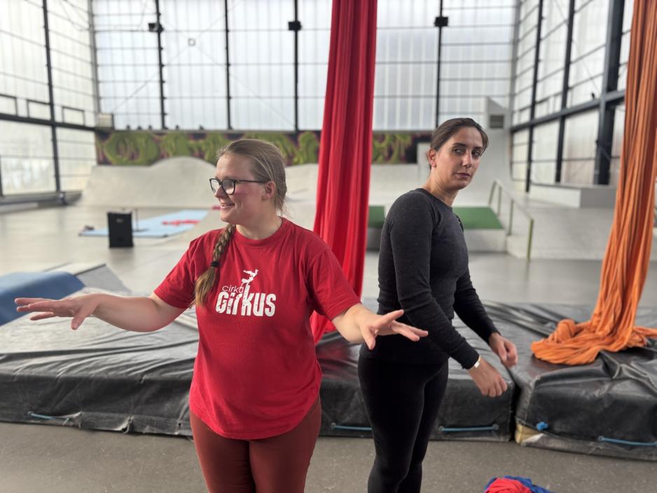 Norea Hoem og Anna Treakhchyan