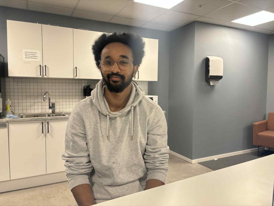 Simon Nuguse halvn&aelig;rt portrett