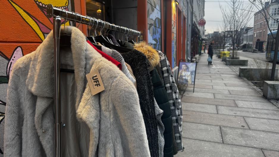 Klesstativ UFF Gr&uuml;nerl&oslash;kka 