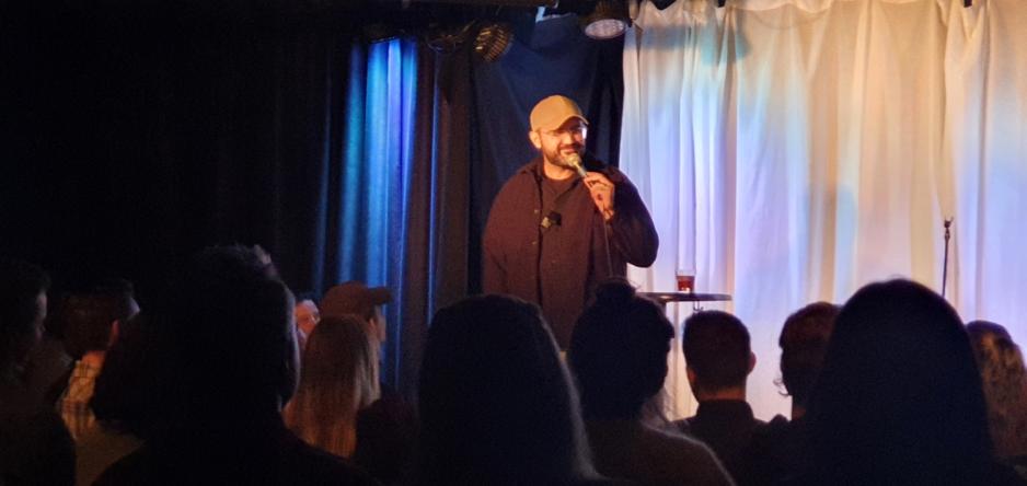 Galvan Mehidi p&aring; scenen