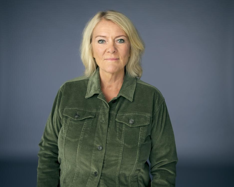 Kristin Clemet med gr&oslash;nn genser