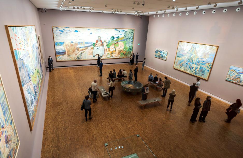 bildet viser malerier av Edvard Munch p&aring; Munch-museet