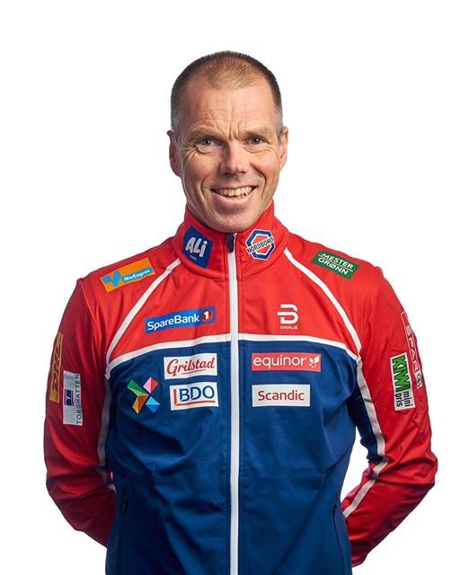P&aring;l Rise i skidrakt 