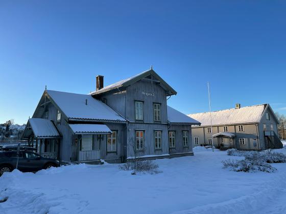Et gammelt bygg Lillestr&oslash;m kunstforening bruker som galleri