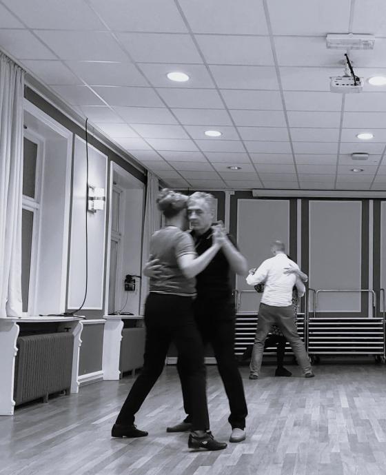 P&aring; tangoskolen danses det tirsdag kveld i Oslo