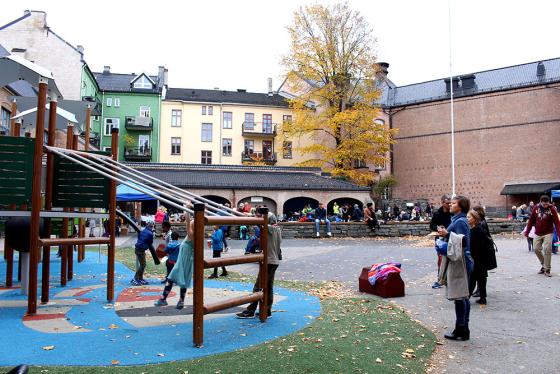 Skoleg&aring;rd