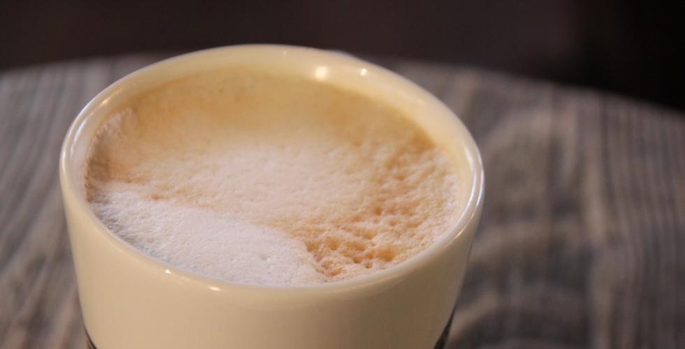 Kopp med kaffe