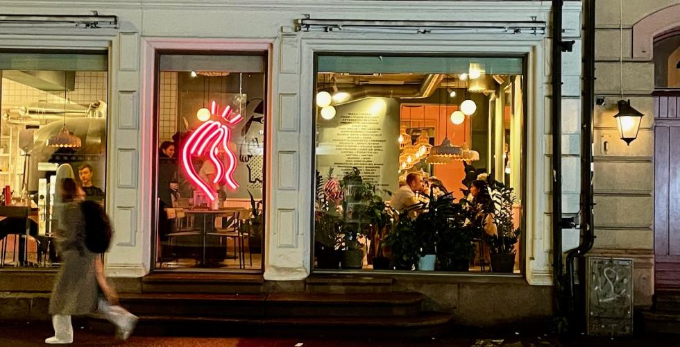 Fasade p&aring; Mano Restaurant p&aring; Frogner