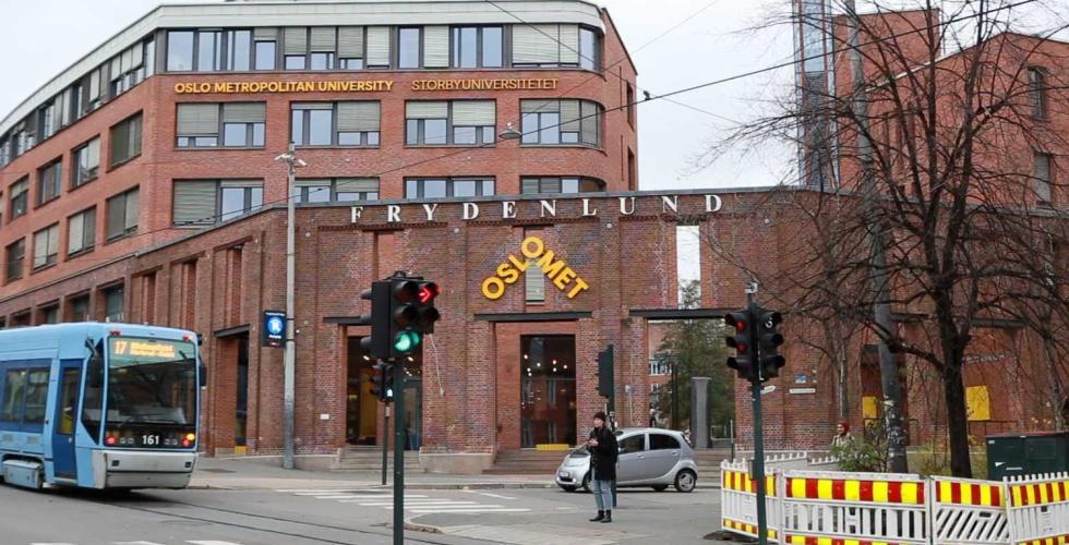 Utenfor et av OsloMets studieomr&aring;der p&aring; Pilestredet
